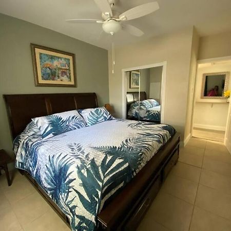 Beautiful Apartment In Tampa-A Exterior photo
